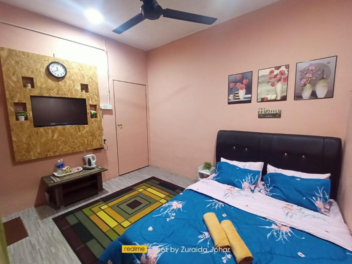 Pink Homestay D'Perlis Kangar Exterior photo